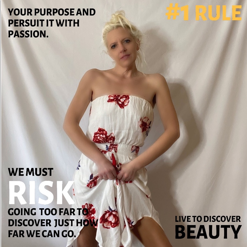 Sleeveless dress. Flowy and gorgeous